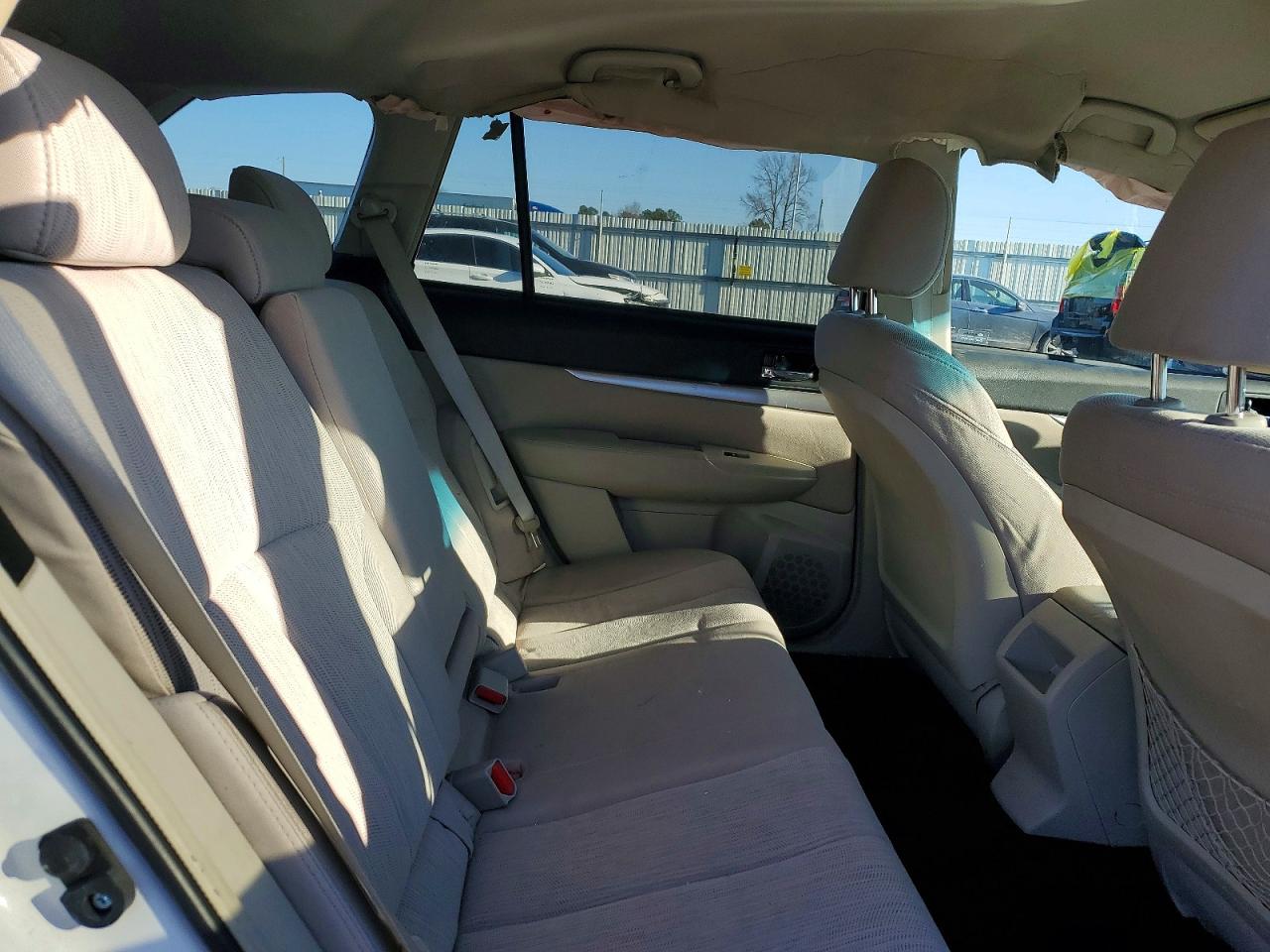 2014 SUBARU OUTBACK 2.5I PREMIUM photo 11