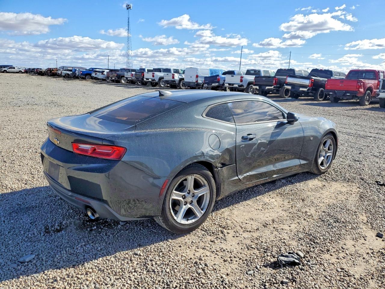 2016 CHEVROLET CAMARO LT photo 7