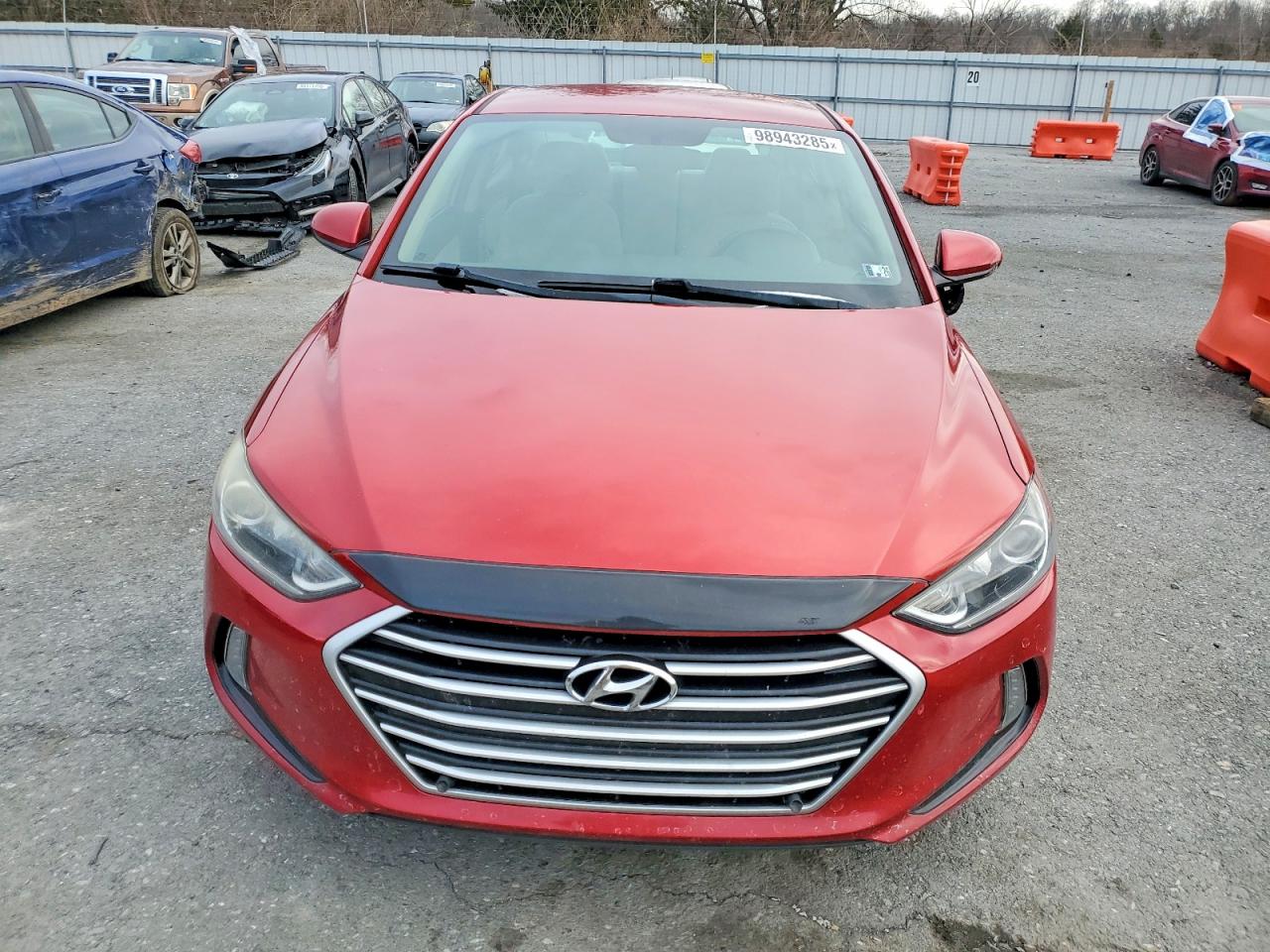 2017 HYUNDAI ELANTRA SE photo 5