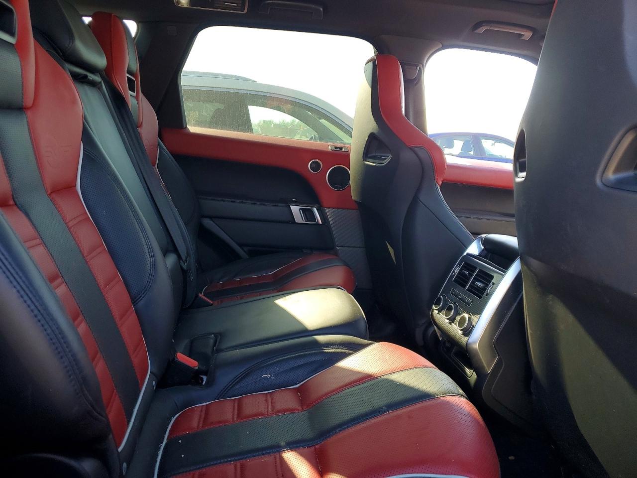 2017 LAND ROVER RANGE ROVER SPORT SVR photo 11