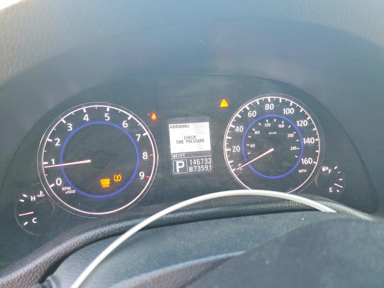 2013 INFINITI G37 JOURNEY photo 9