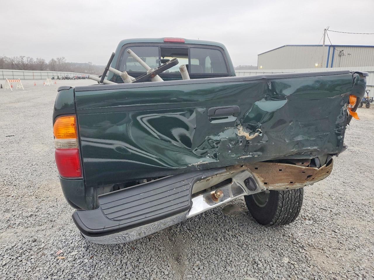 2002 TOYOTA TACOMA PRERUNNER photo 6