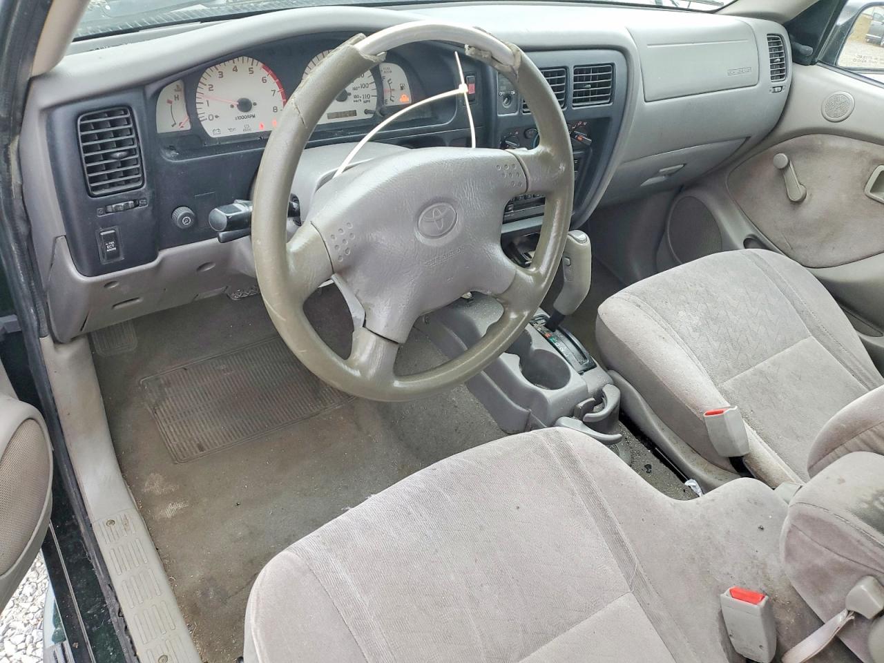 2002 TOYOTA TACOMA PRERUNNER photo 8