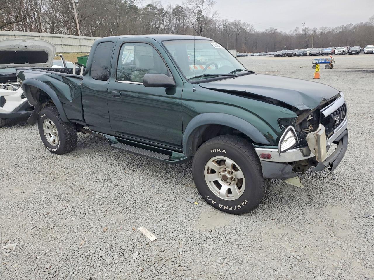 2002 TOYOTA TACOMA PRERUNNER photo 4
