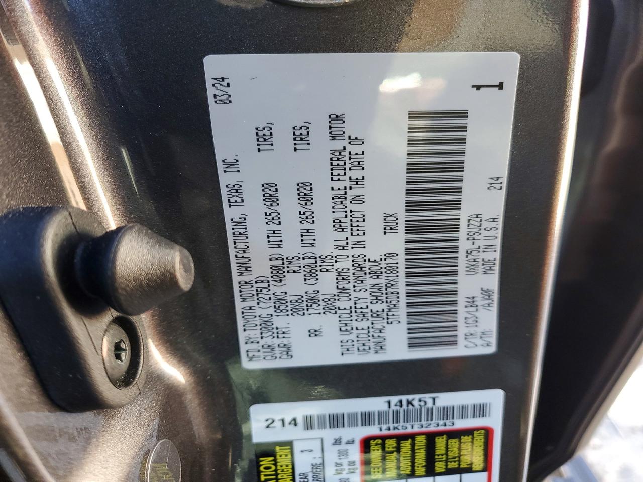 2024 TOYOTA TUNDRA CREWMAX PLATINUM photo 12