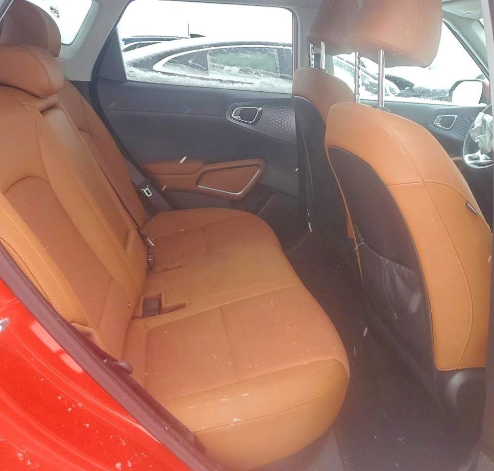 2024 KIA SOUL EX photo 11