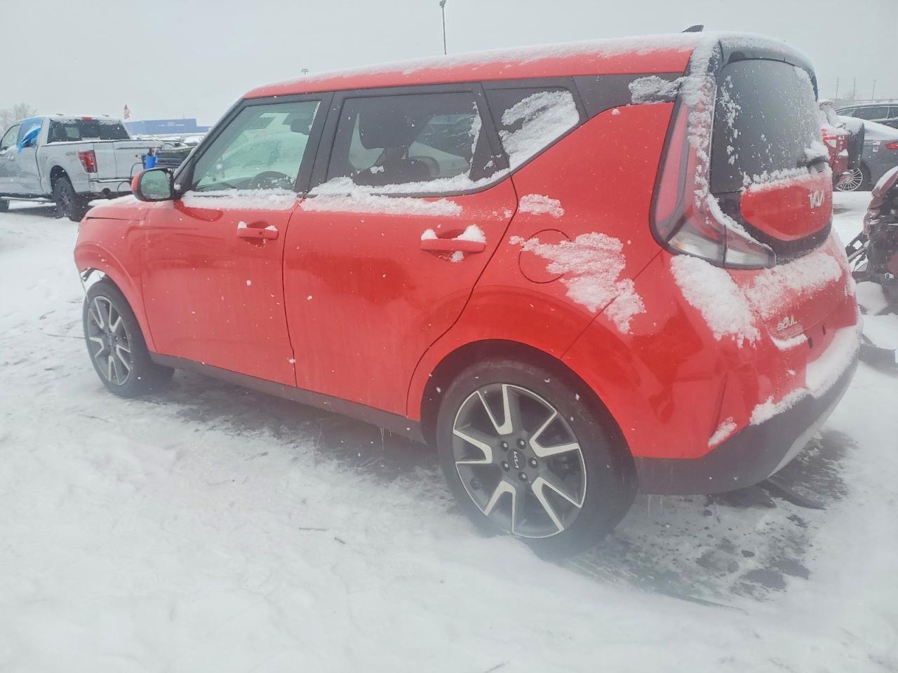 2024 KIA SOUL EX photo 2