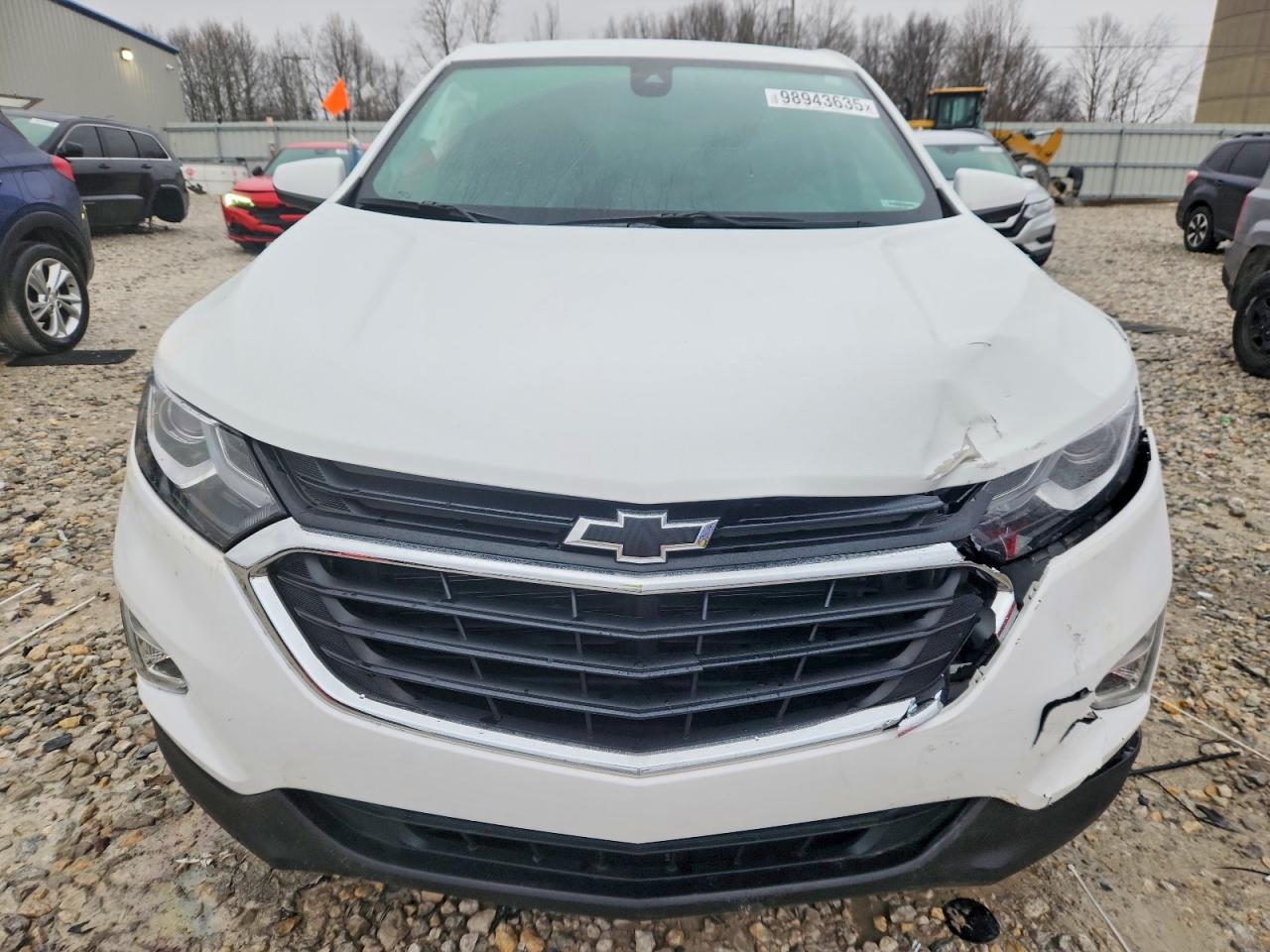 2021 CHEVROLET EQUINOX LT photo 5