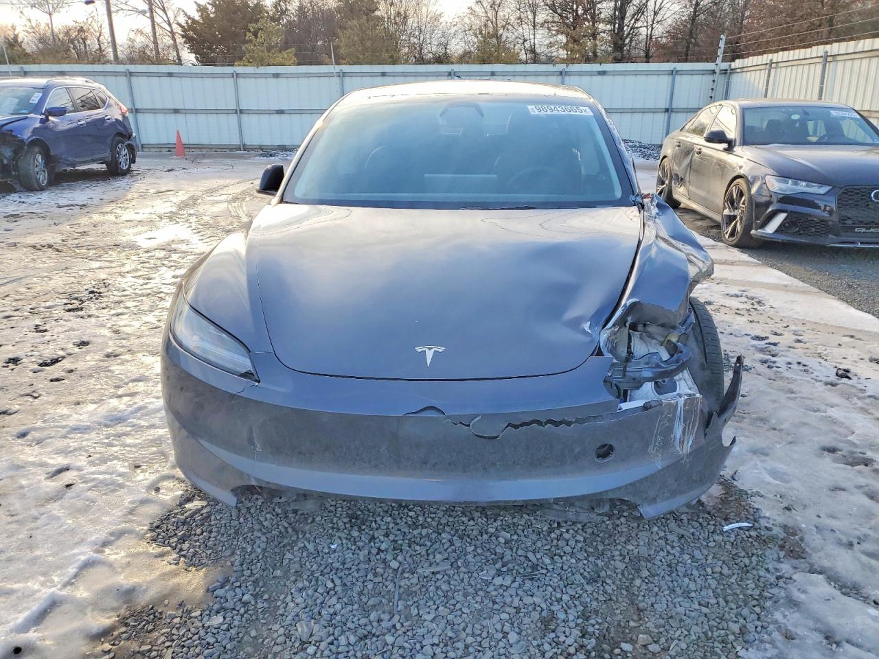 2024 TESLA MODEL 3 photo 9