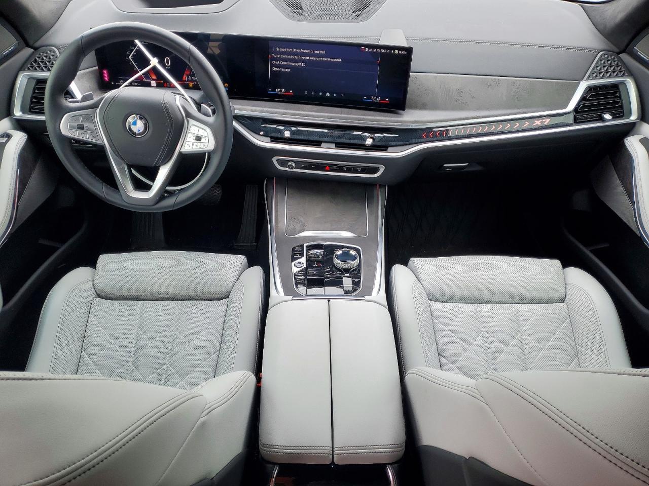 2024 BMW X7 XDRIVE40I photo 8