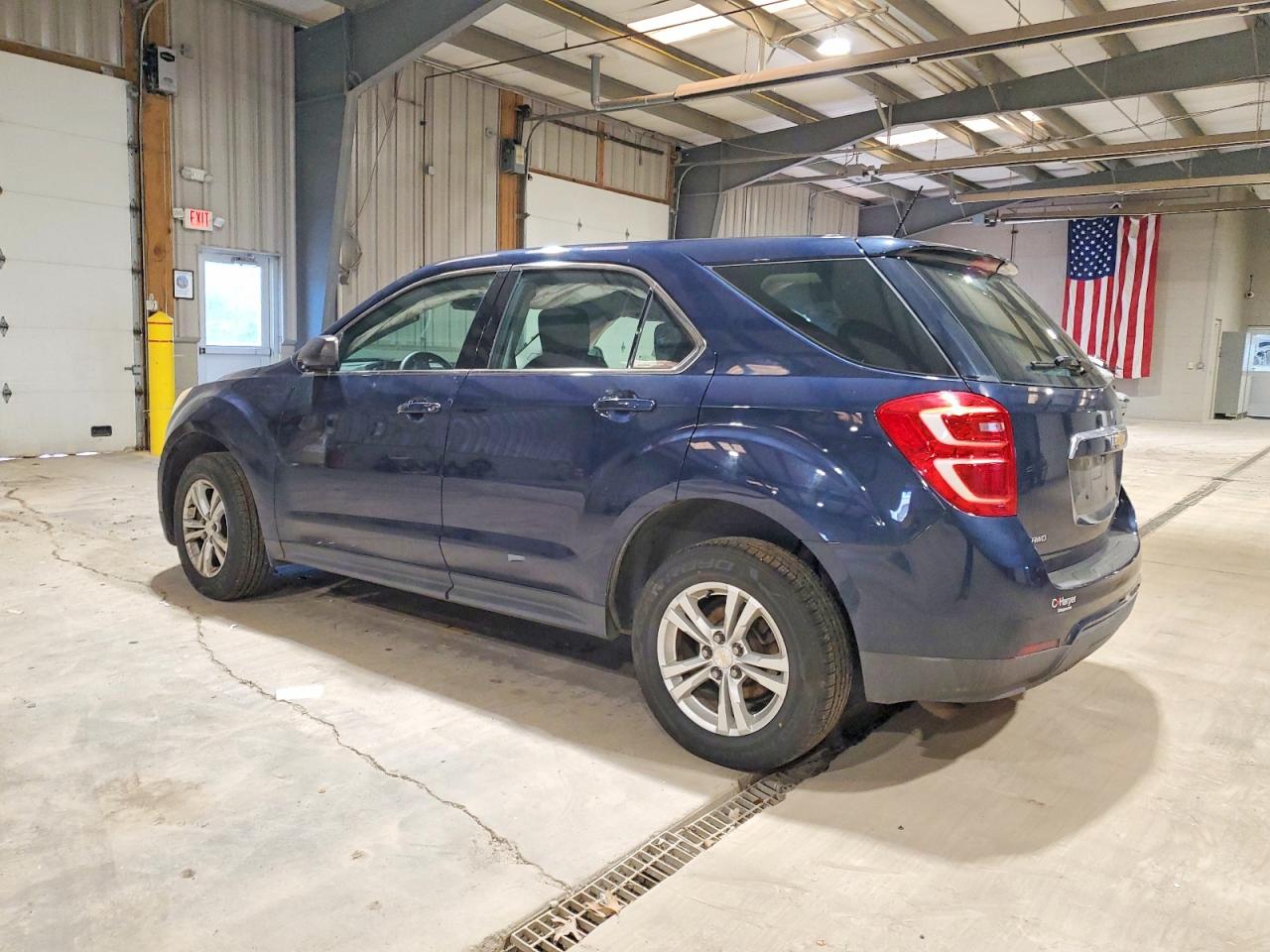 2016 CHEVROLET EQUINOX LS photo 3