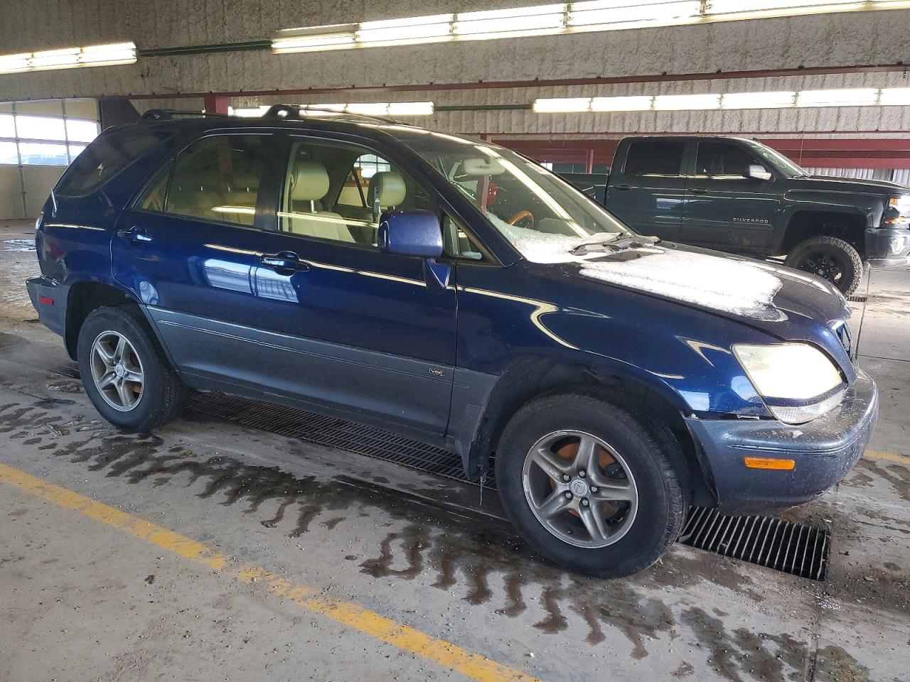 2002 LEXUS RX 300 photo 4