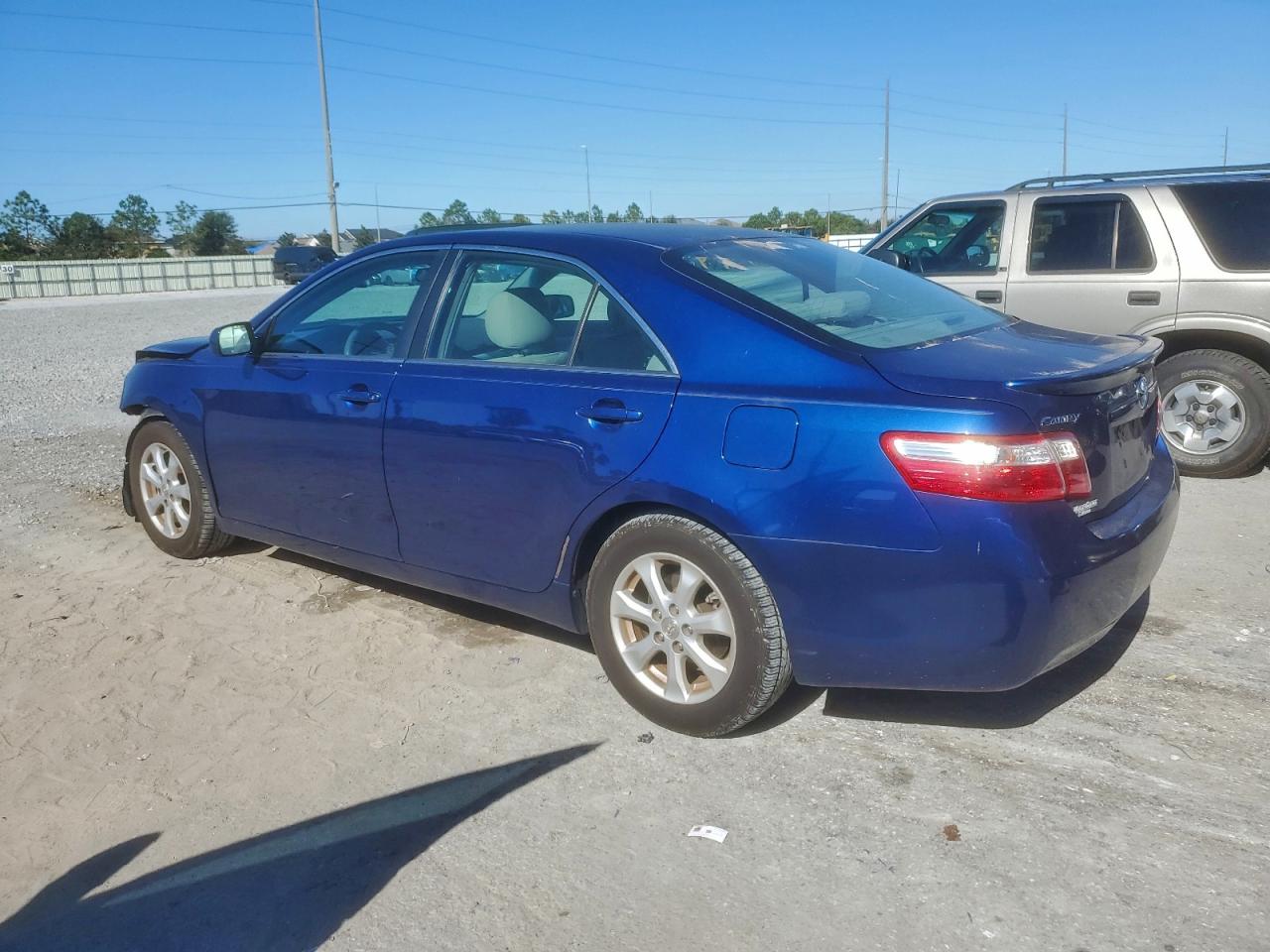 2009 TOYOTA CAMRY BASE photo 2