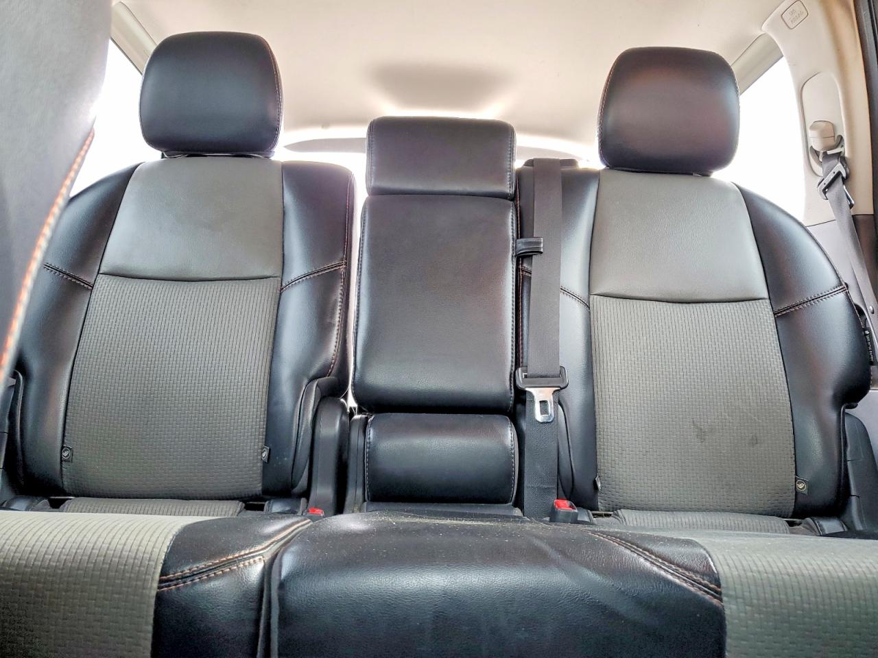 2020 NISSAN PATHFINDER SV photo 10