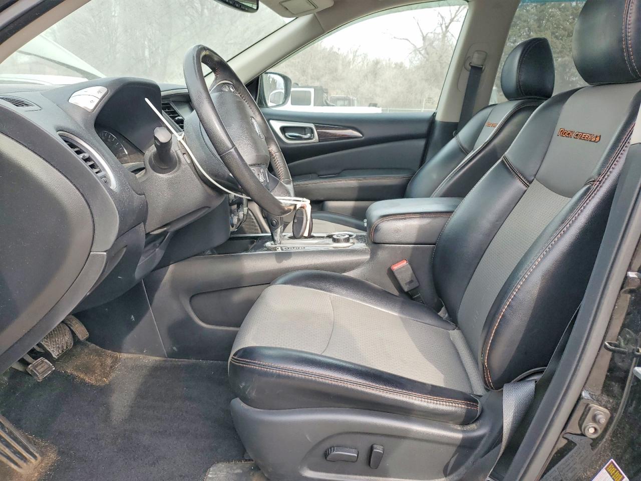 2020 NISSAN PATHFINDER SV photo 7