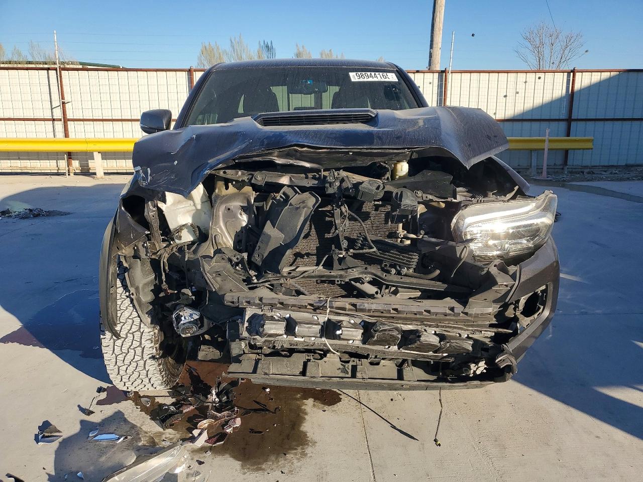 2017 TOYOTA TACOMA DOUBLE CAB photo 5