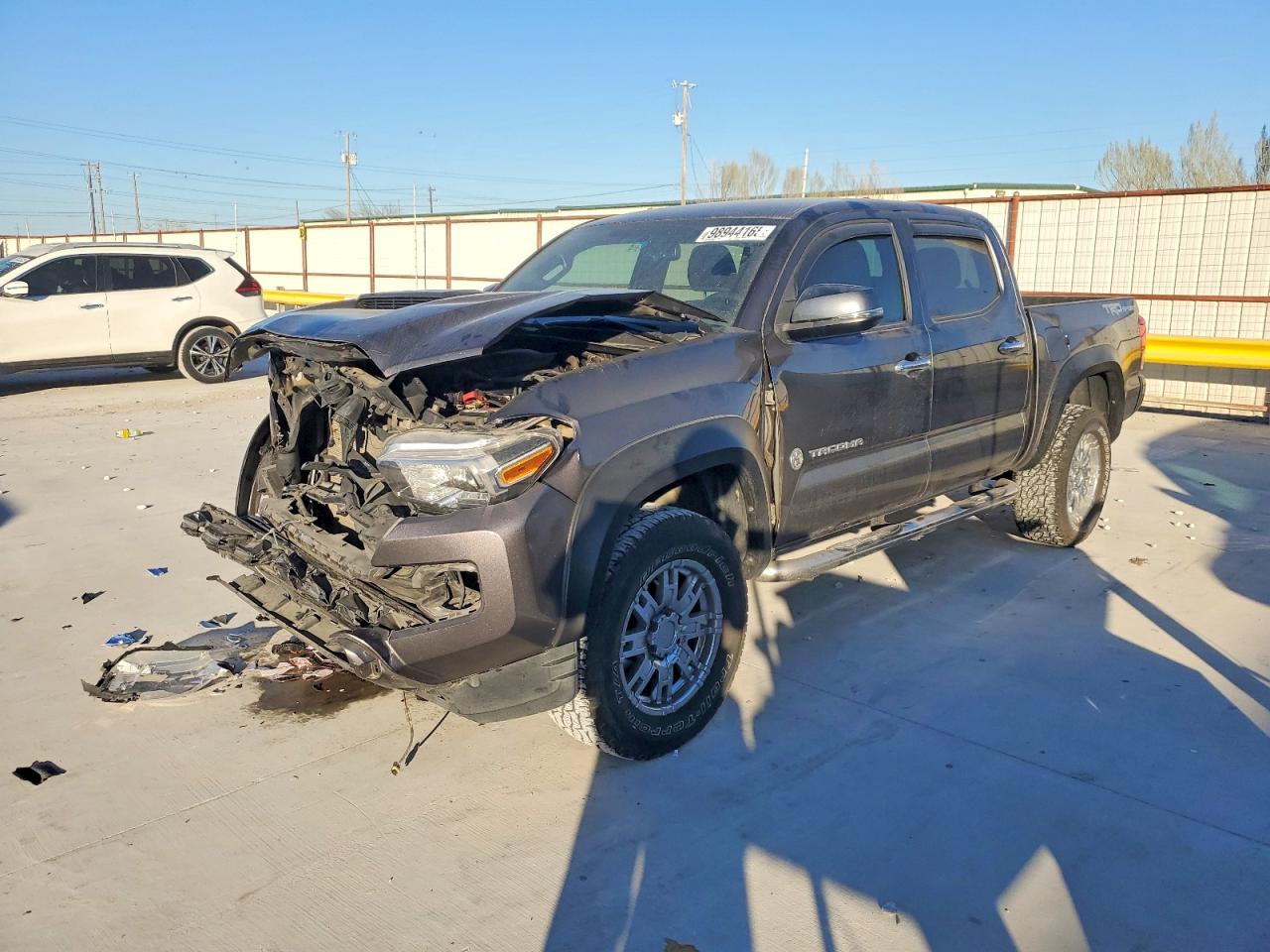 2017 TOYOTA TACOMA