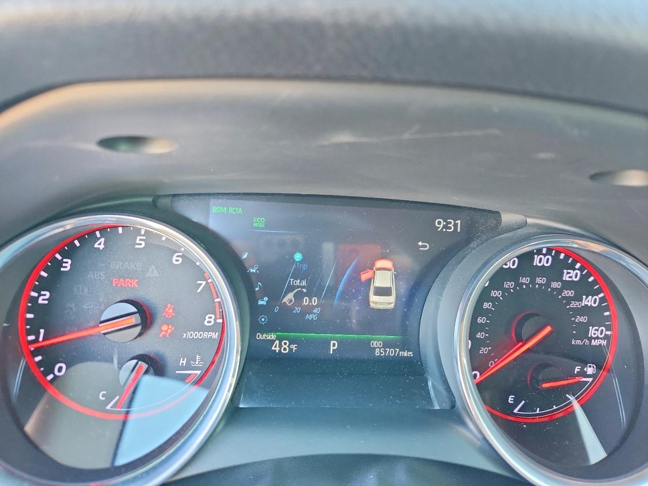 2020 TOYOTA CAMRY XSE photo 17