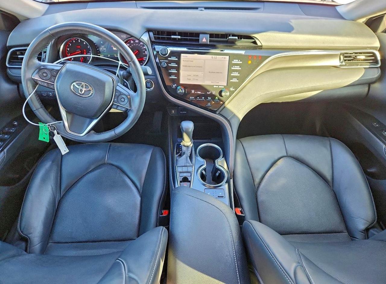 2020 TOYOTA CAMRY XSE photo 15