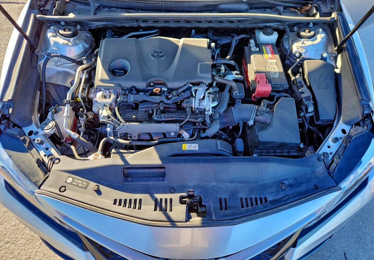 2020 TOYOTA CAMRY XSE photo 21