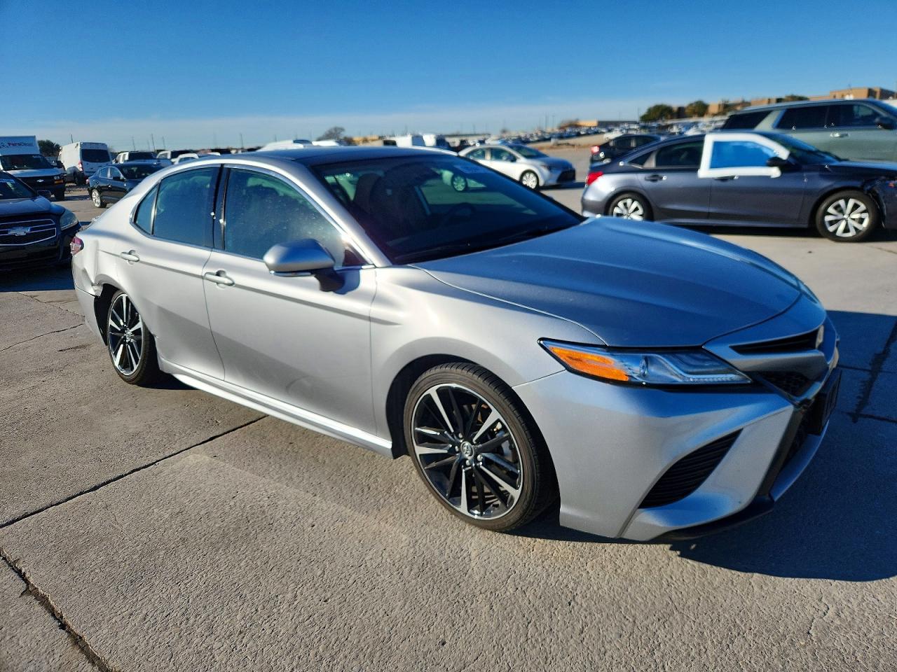 2020 TOYOTA CAMRY XSE photo 7