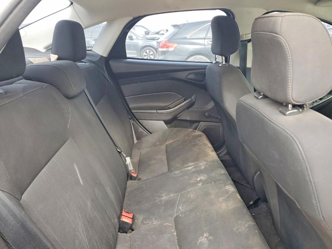 2018 FORD FOCUS S photo 10