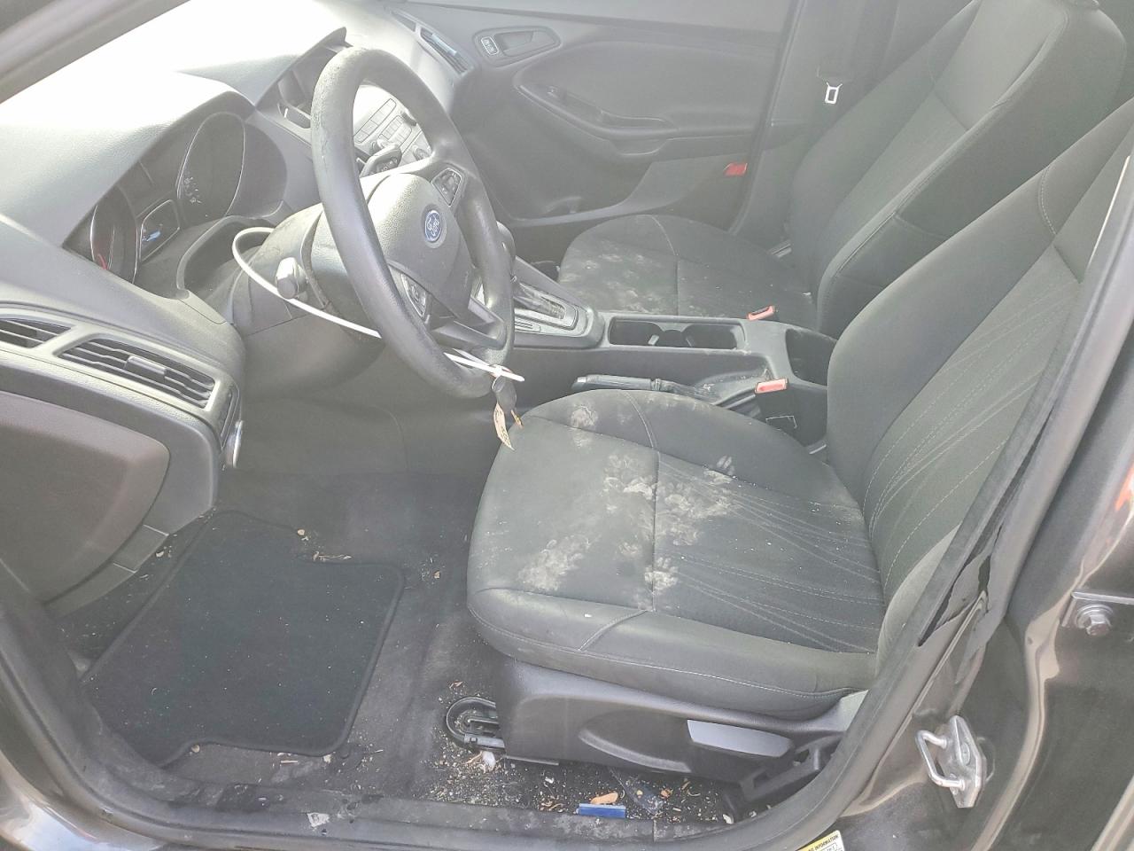 2018 FORD FOCUS S photo 7