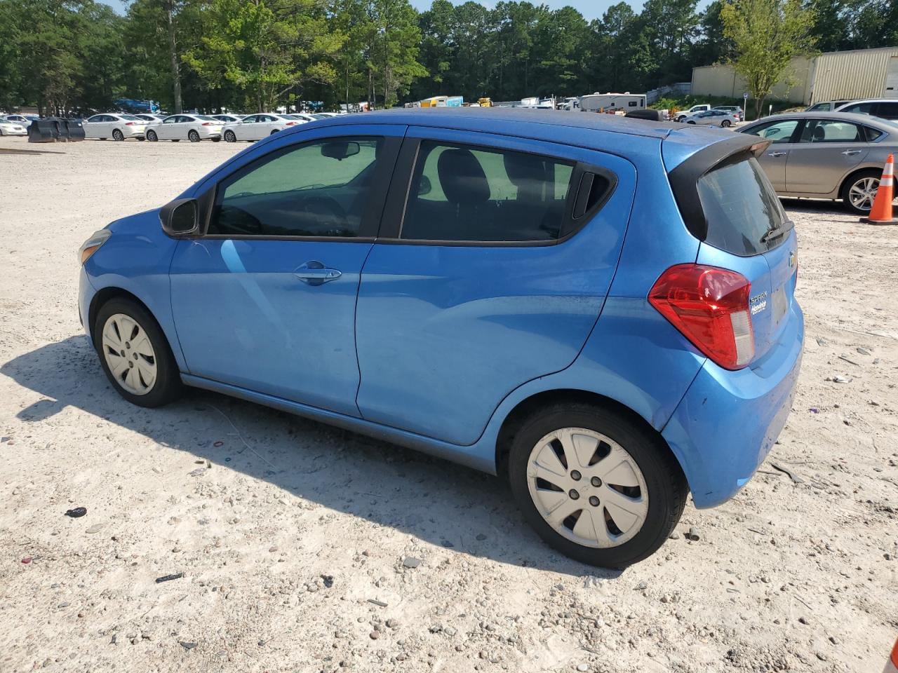 2017 CHEVROLET SPARK photo 3