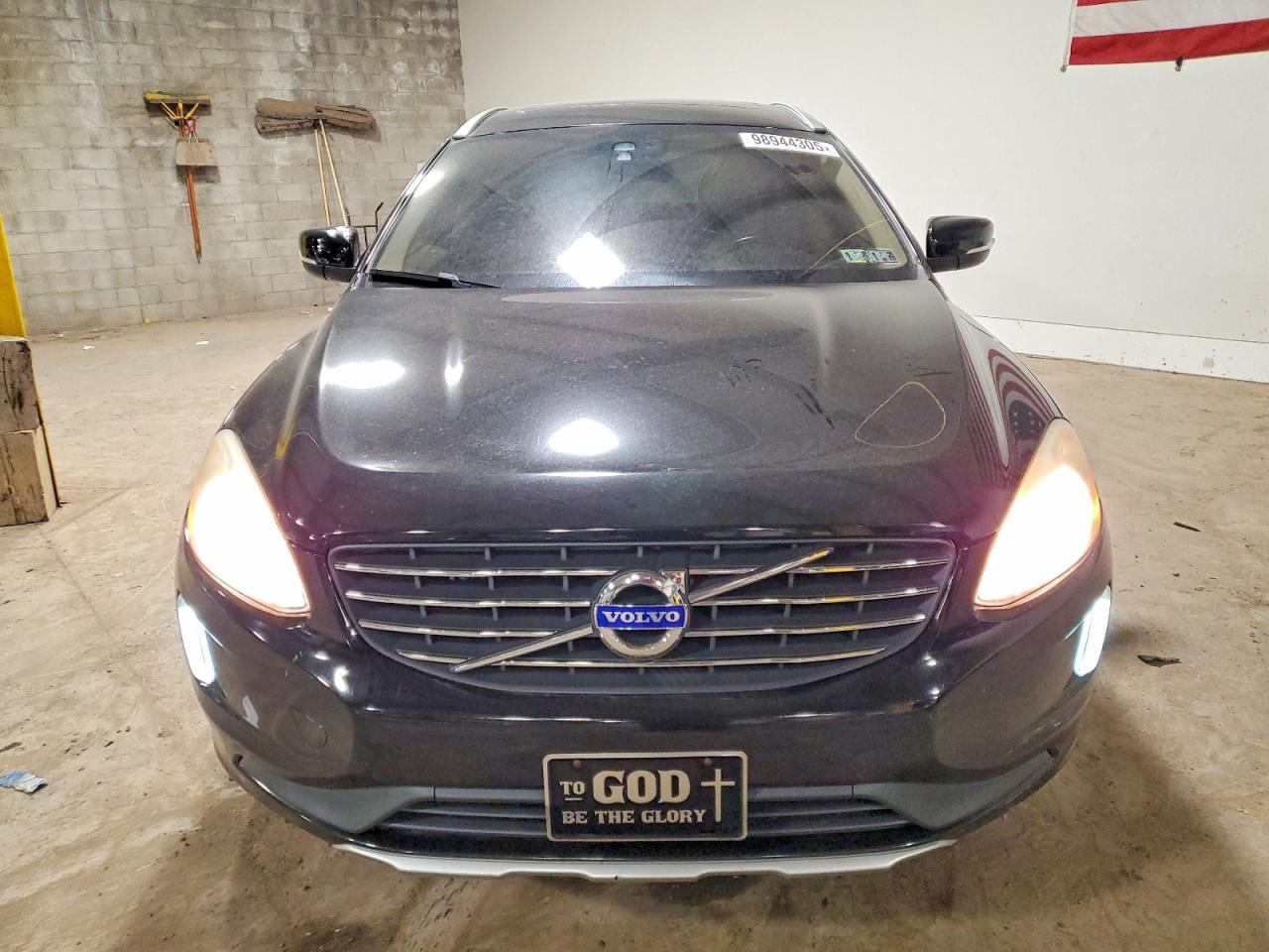 2015 VOLVO XC60 T6 PREMIER+ photo 5