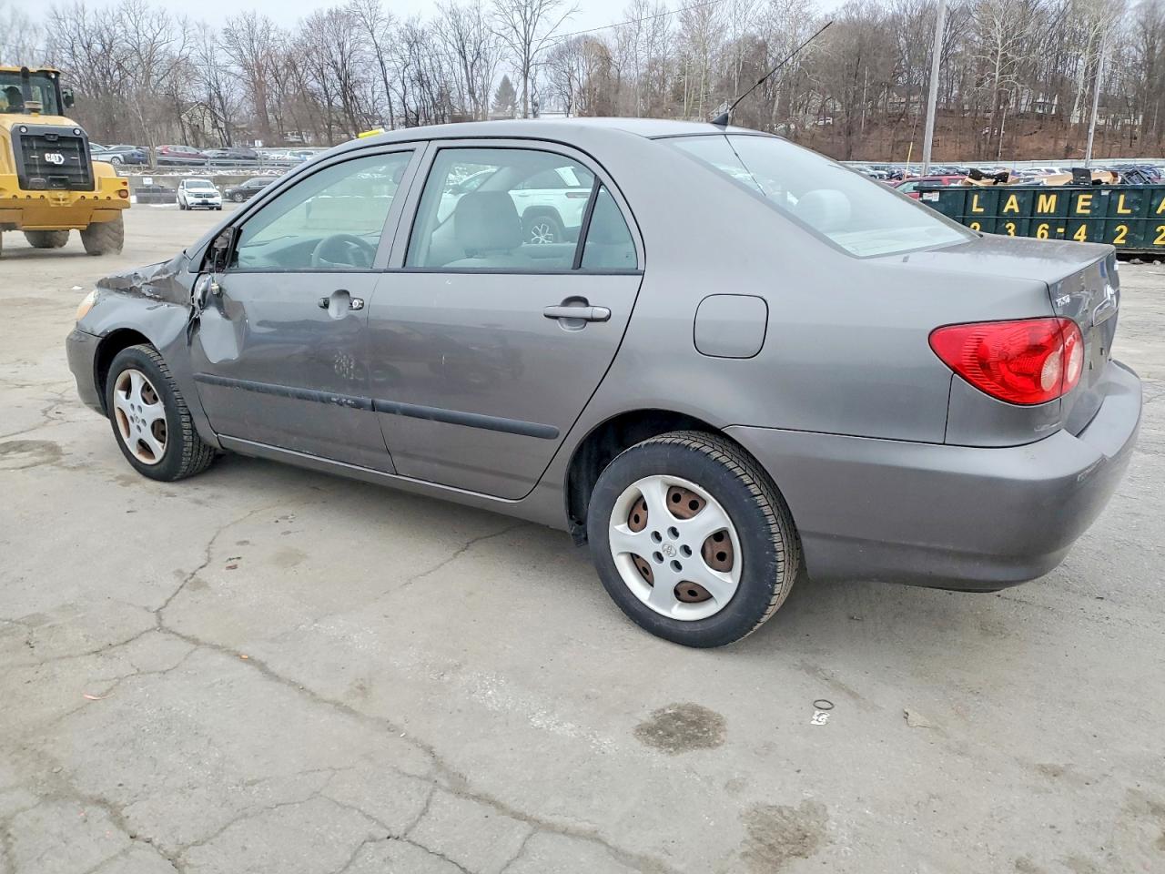2005 TOYOTA COROLLA CE photo 2