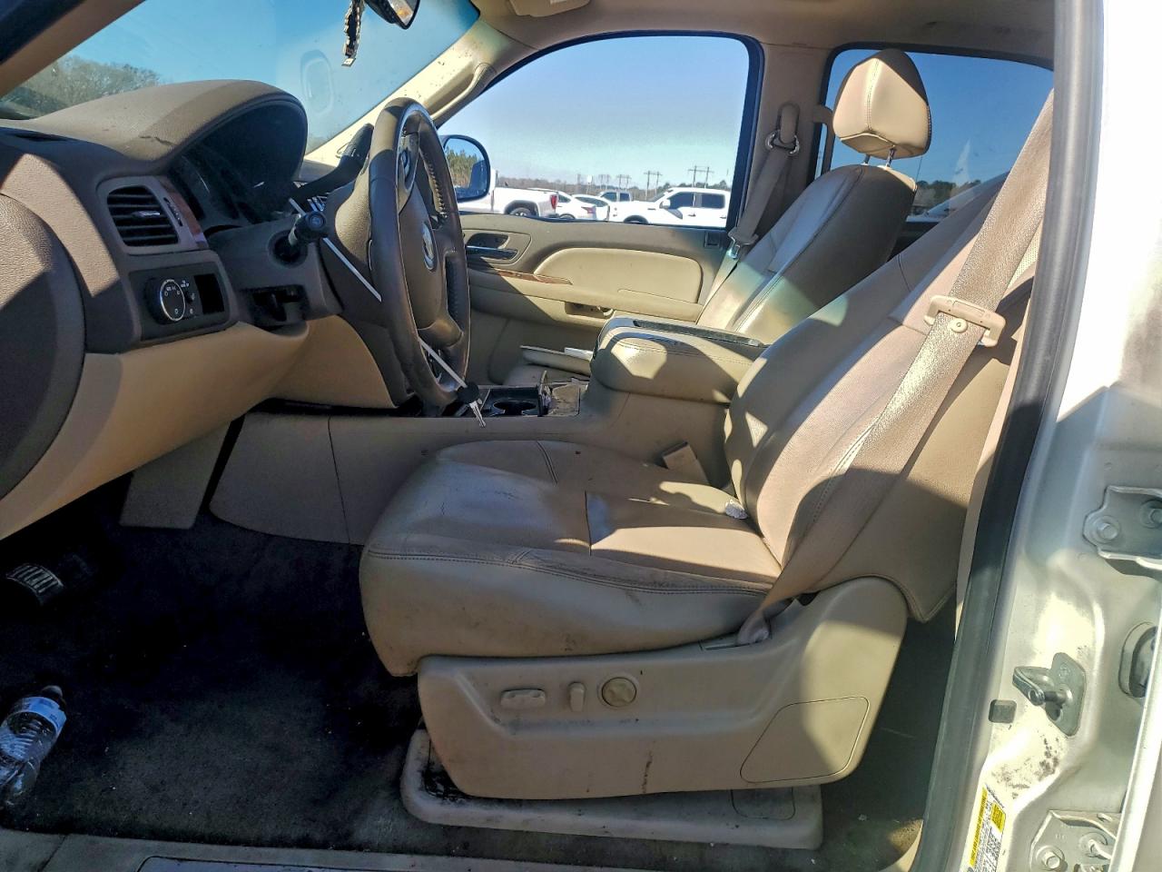 2009 CHEVROLET TAHOE C1500 LTZ photo 7