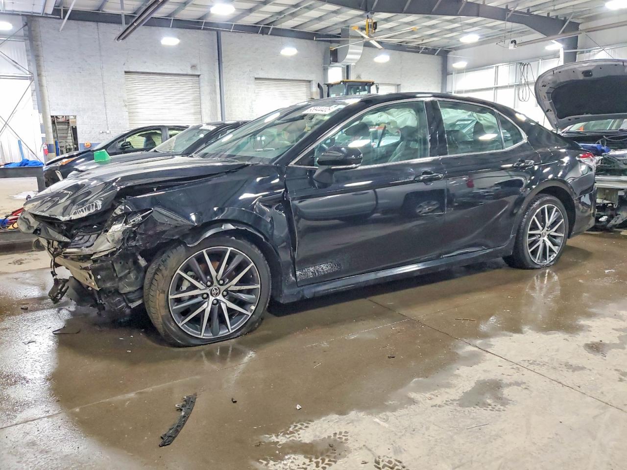 2024 TOYOTA CAMRY