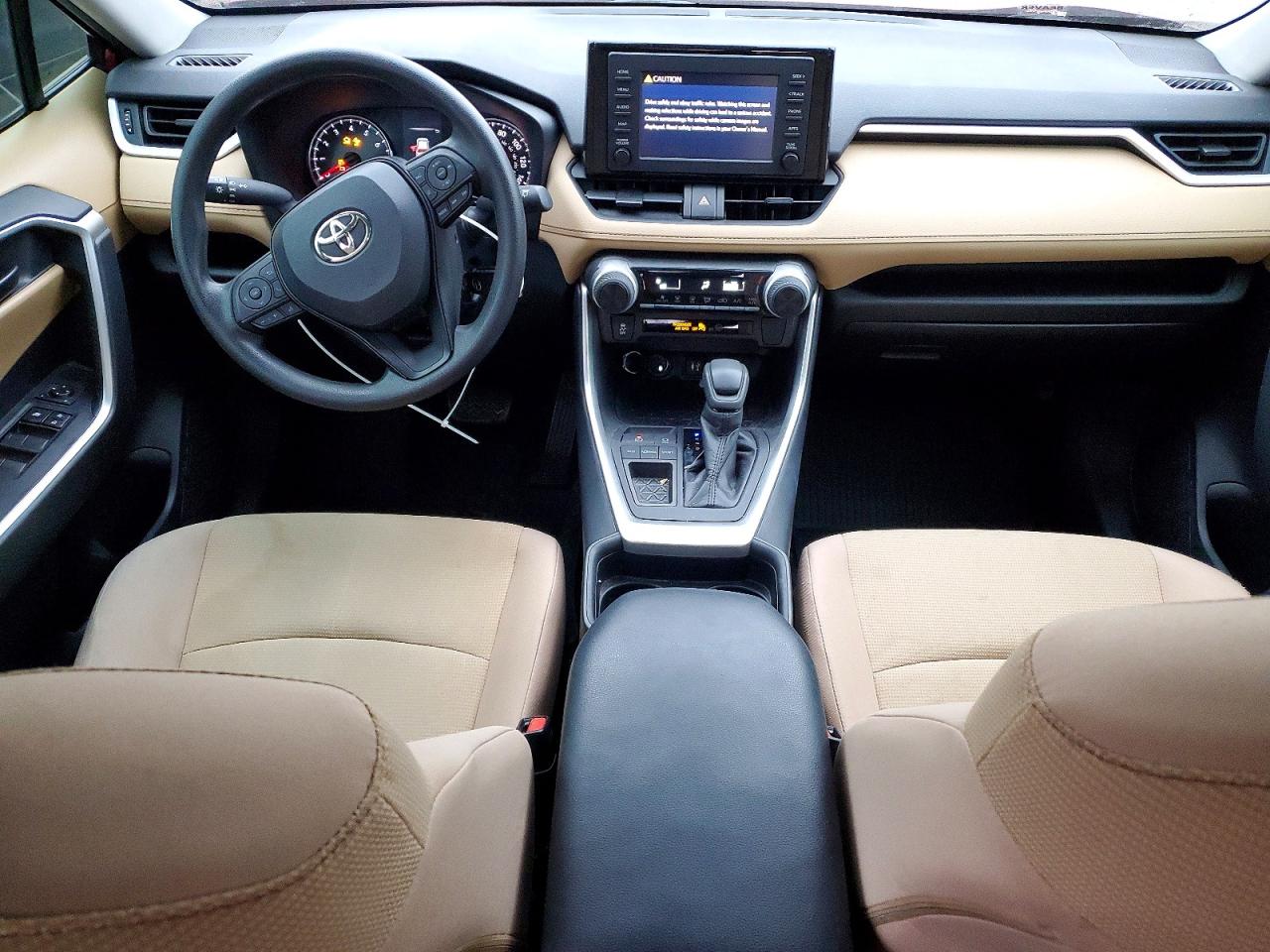 2019 TOYOTA RAV4 LE photo 8