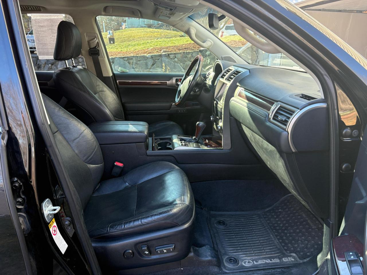 2015 LEXUS GX 460 photo 5