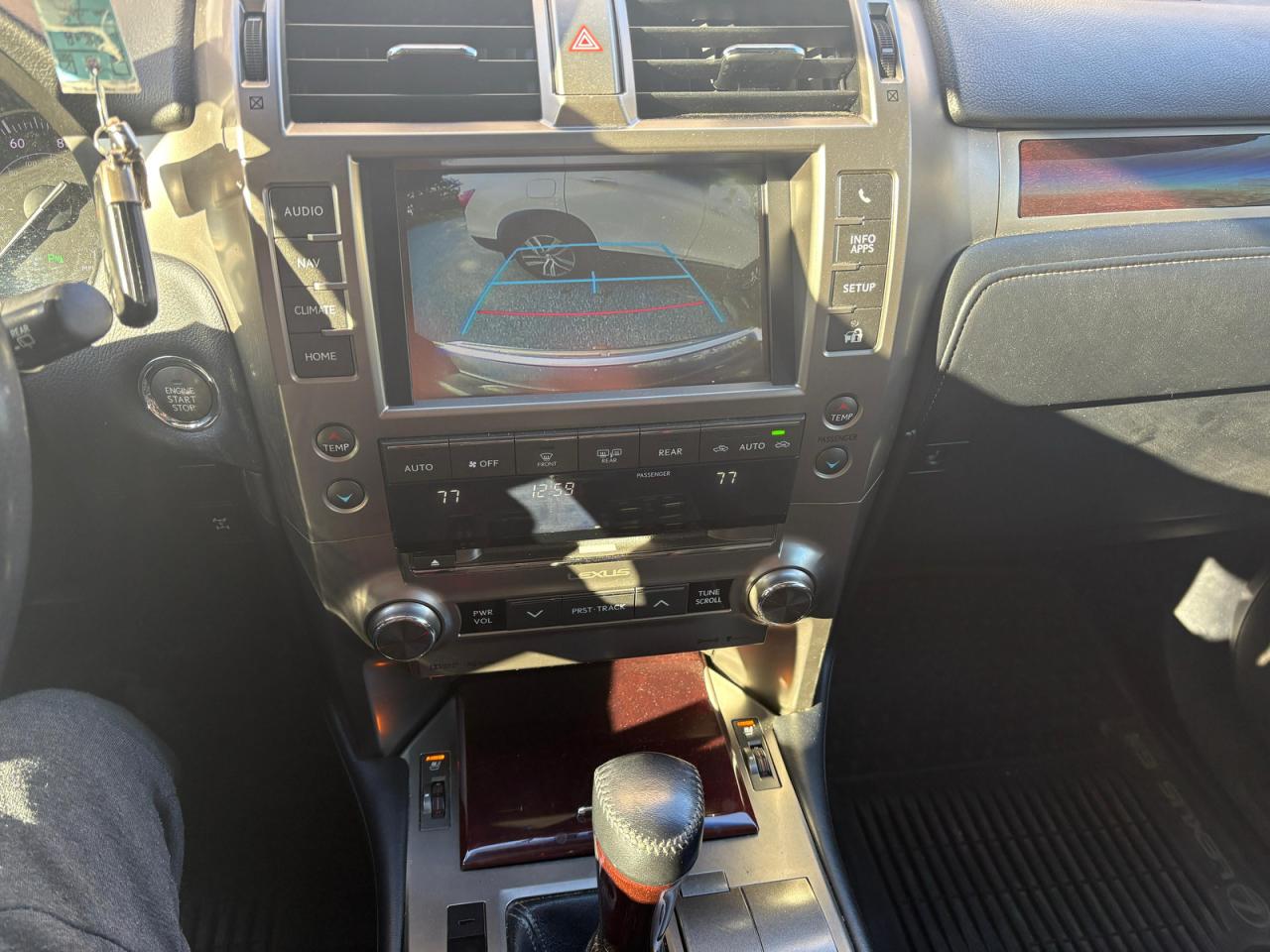 2015 LEXUS GX 460 photo 12