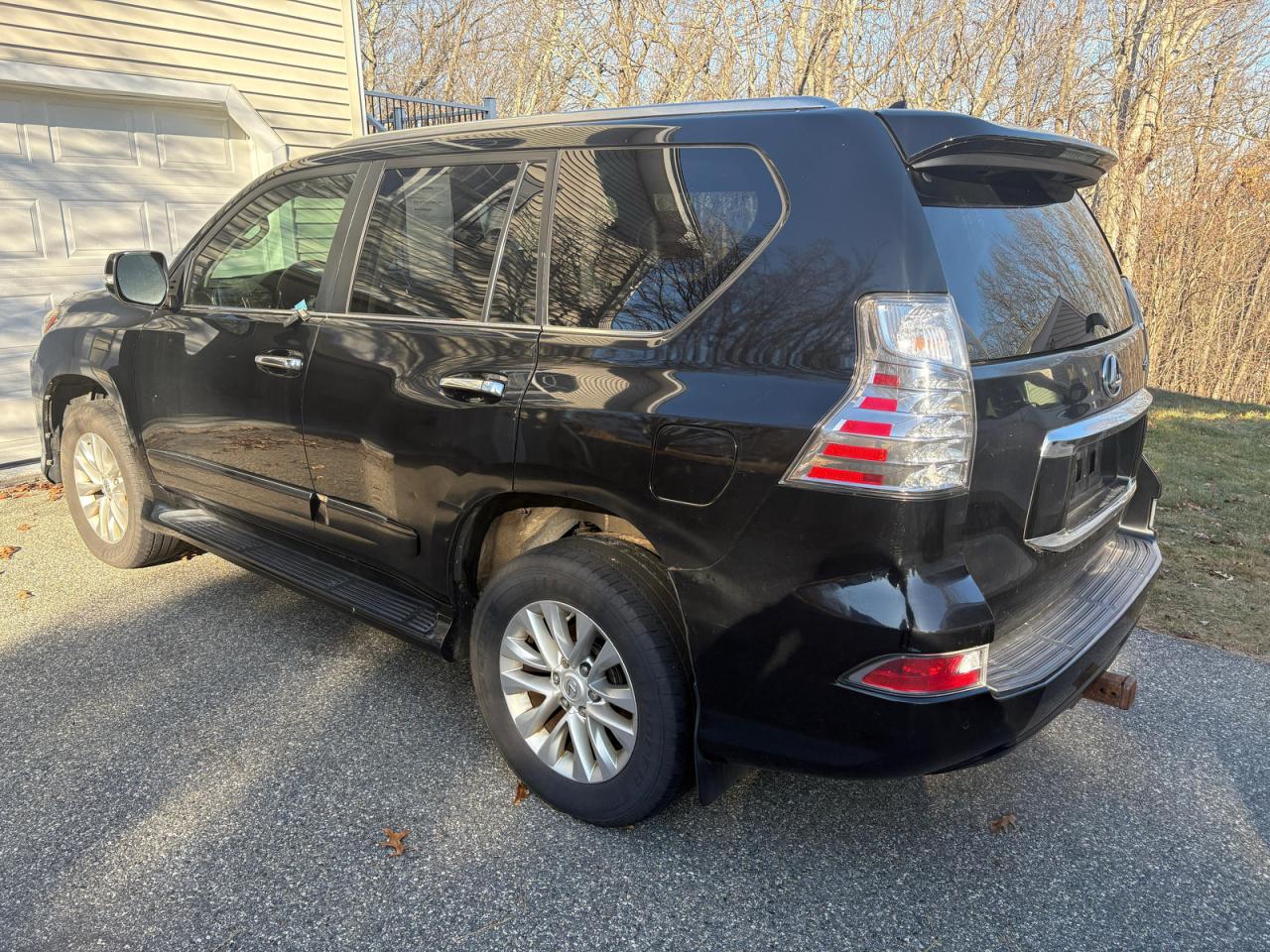 2015 LEXUS GX 460 photo 3