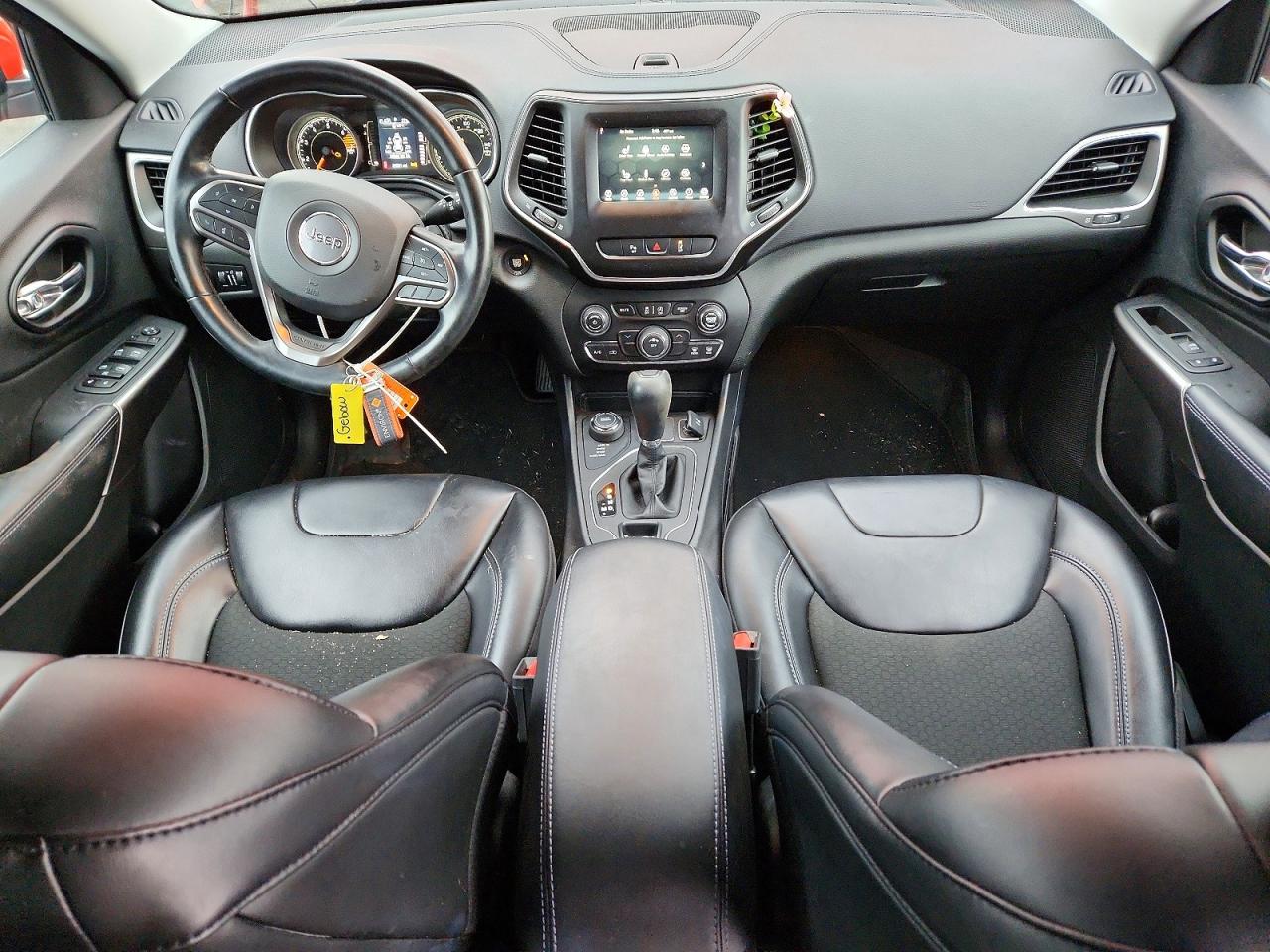 2021 JEEP CHEROKEE LATITUDE PLUS photo 8
