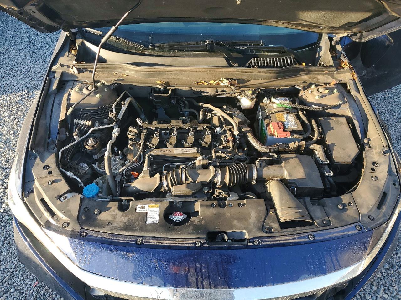2018 HONDA ACCORD LX photo 11