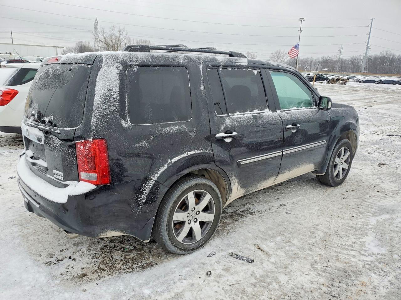 2013 HONDA PILOT TOURING photo 3