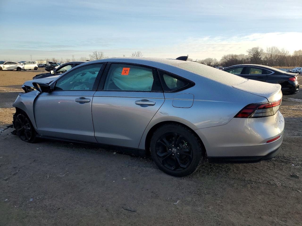 2025 HONDA ACCORD SE photo 3