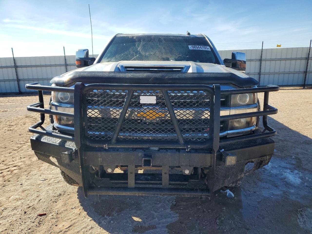 2019 CHEVROLET SILVERADO K3500 LTZ photo 5