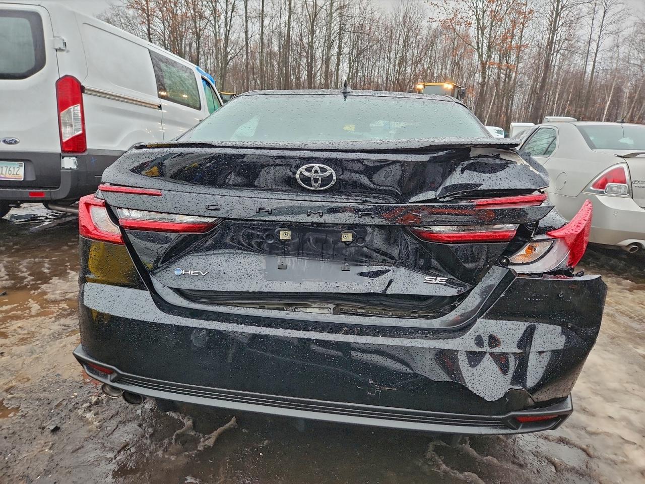 2025 TOYOTA CAMRY XSE photo 11