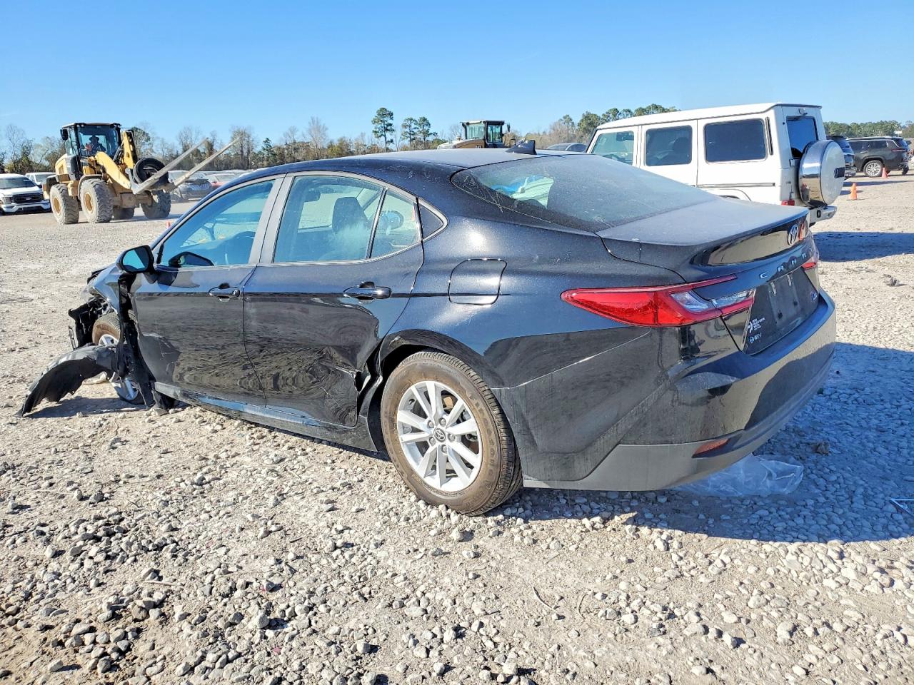 2025 TOYOTA CAMRY XSE photo 2