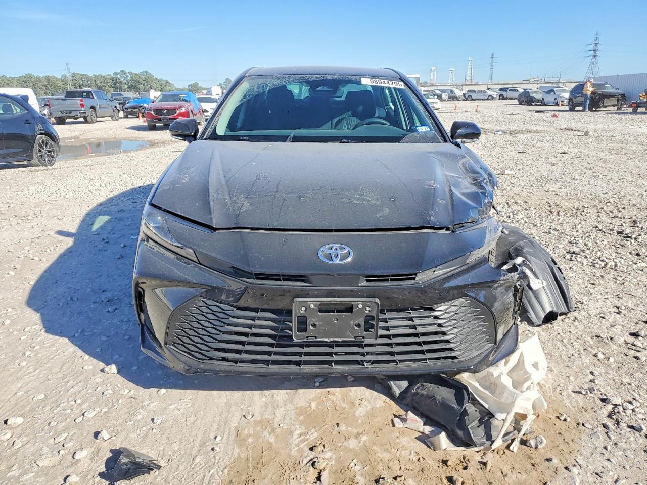 2025 TOYOTA CAMRY XSE photo 5