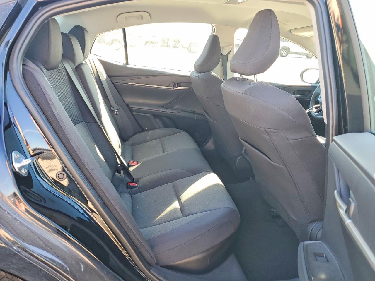2025 TOYOTA CAMRY XSE photo 10
