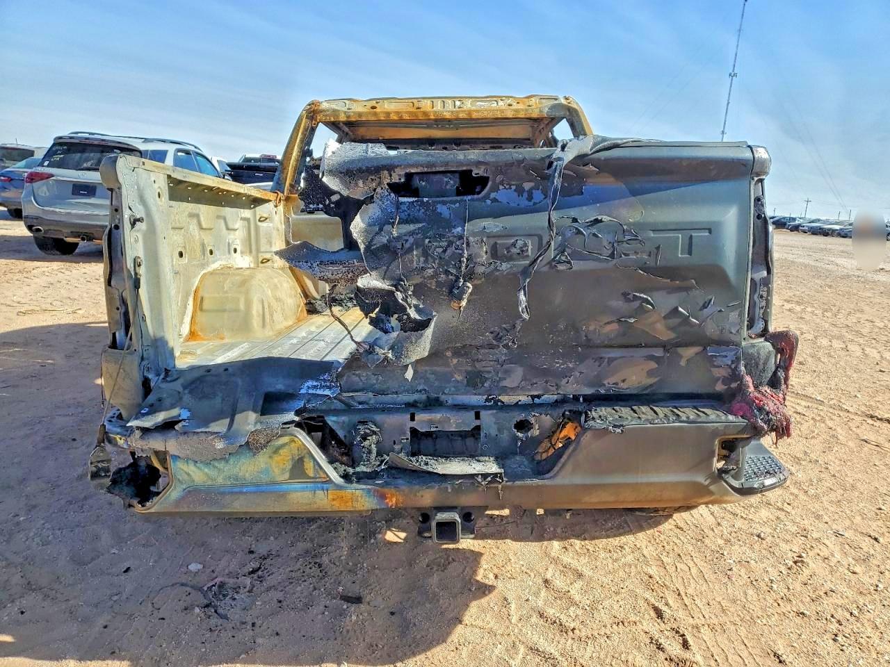 2021 CHEVROLET SILVERADO C1500 LT photo 11