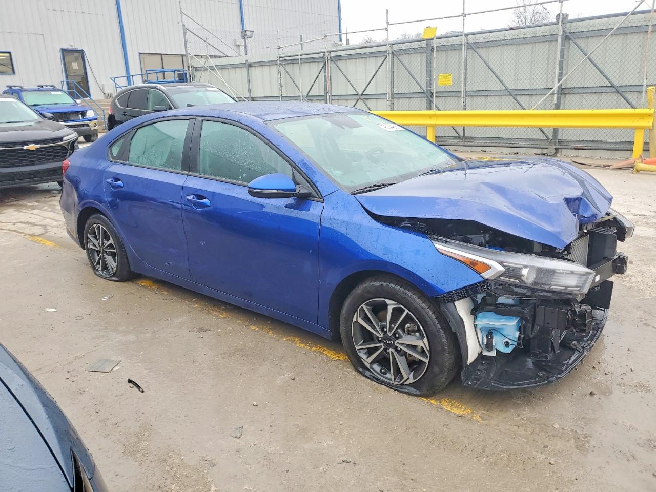 2023 KIA FORTE LXS photo 7