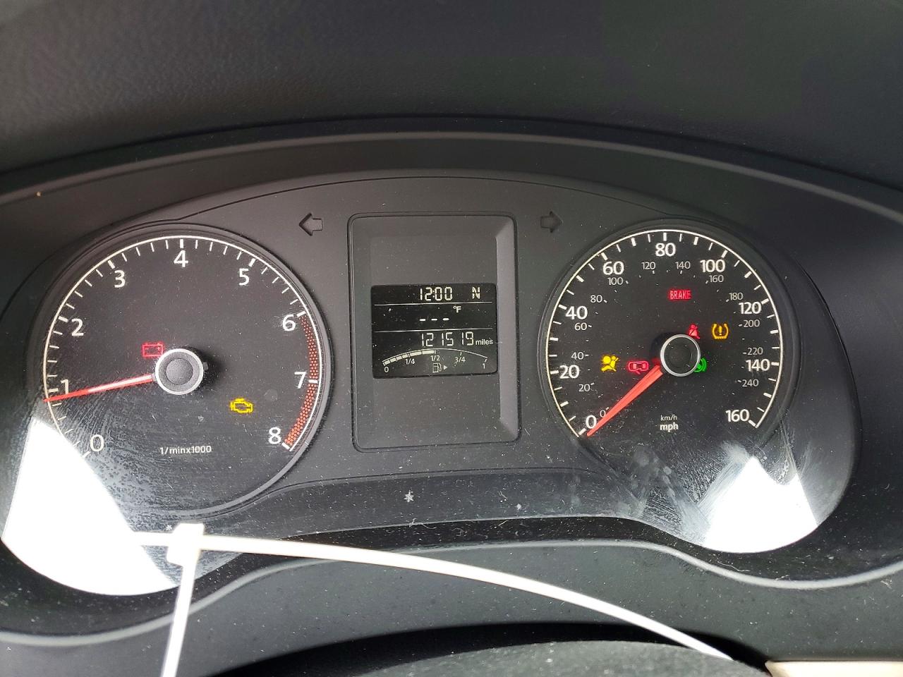 2011 VOLKSWAGEN JETTA SE photo 17