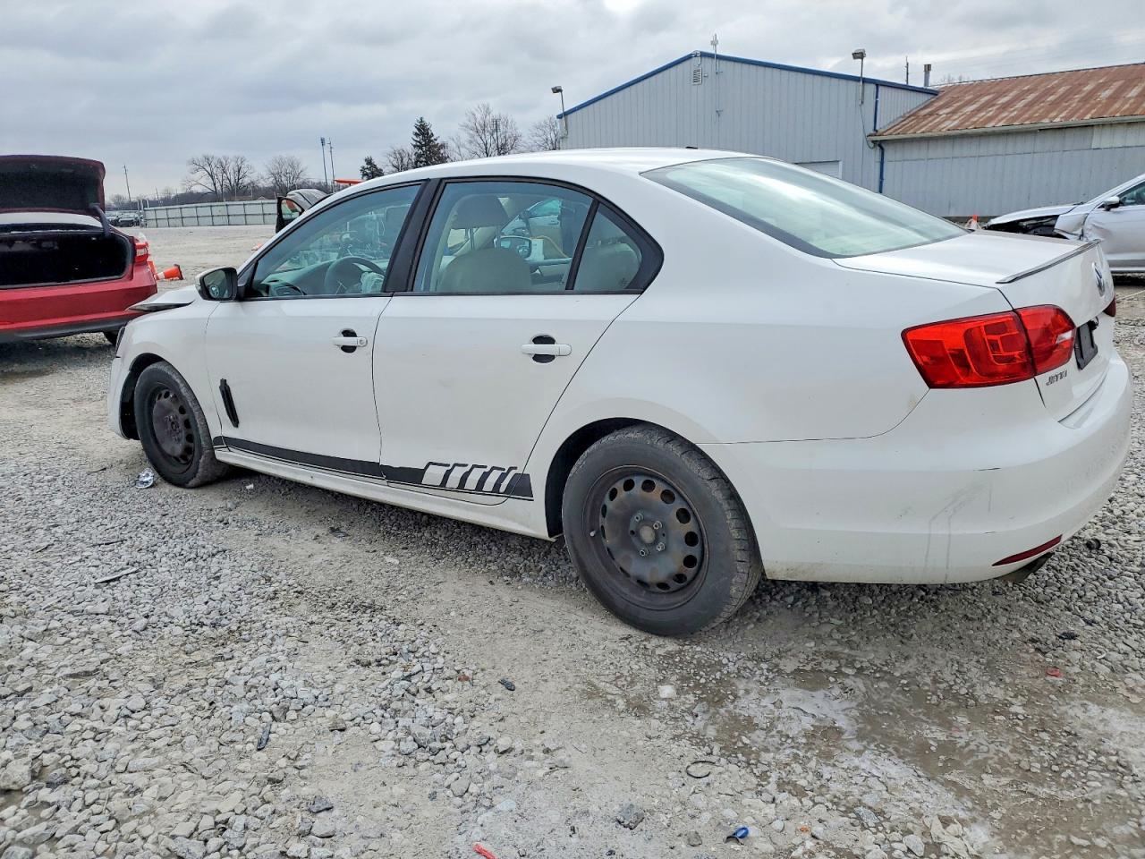 2011 VOLKSWAGEN JETTA SE photo 3