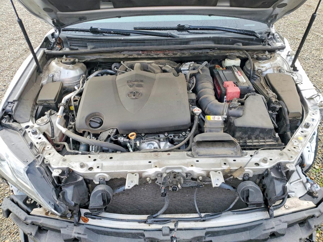 2019 TOYOTA CAMRY XSE photo 21